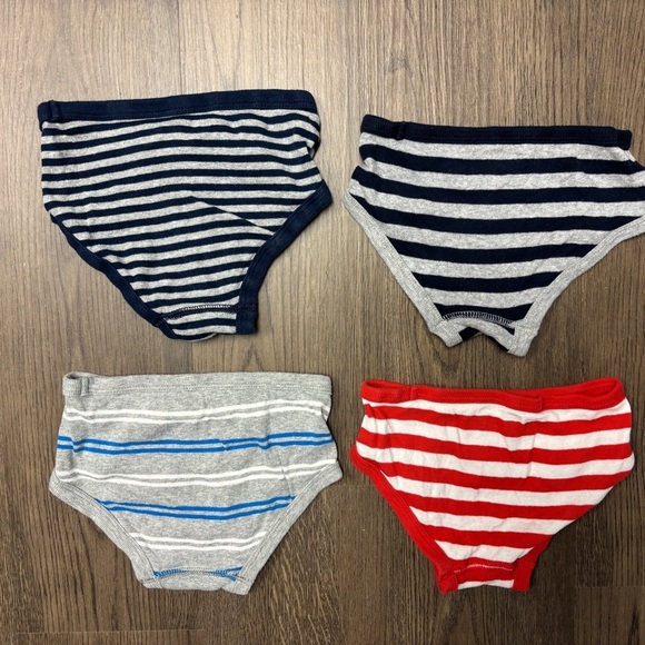 GAP 2T-3t Disney, Striped, Shark, Dino & Firetruck Tng Underwear. Exclt cdtn. - Picture 8 of 14